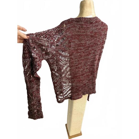 🆕LISTING🆕 Hem & Thread sweater - Picture 3 of 8